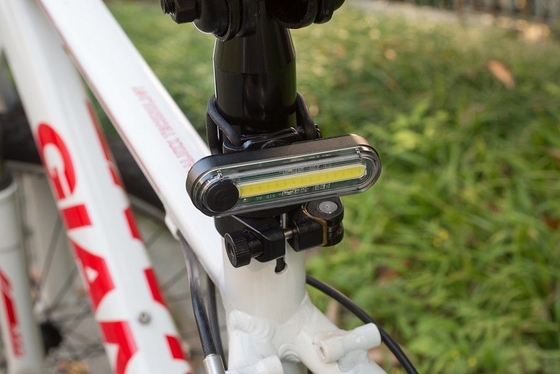 Fahrrad-wieder aufladbare Lithium-Batterie-Licht-Rückseite Front Light Bightness 100%